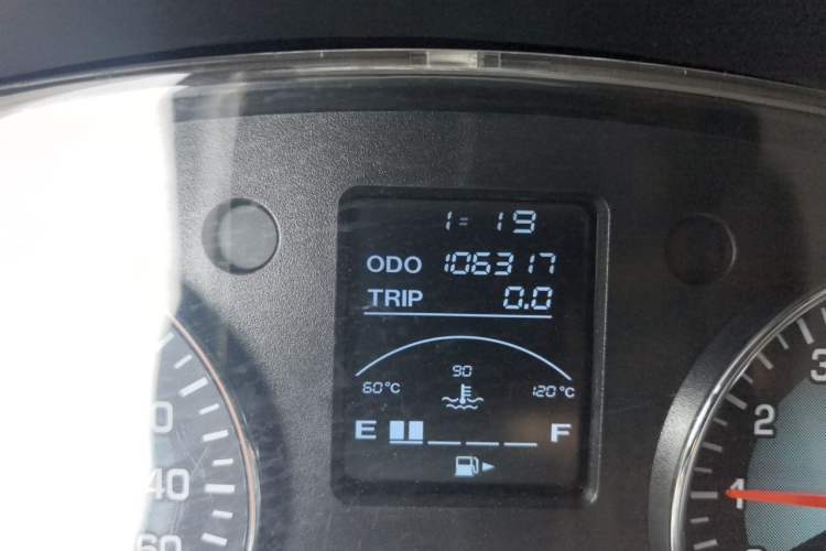 Used Jinbei New Hiace X30L 2019 1.5L Wealth Edition China VI SWC15M Odometer Close Up