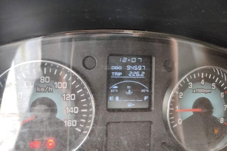 Used Jinbei New Hiace X30L 2019 1.5L Business Edition China VI SWC15M Odometer Close Up