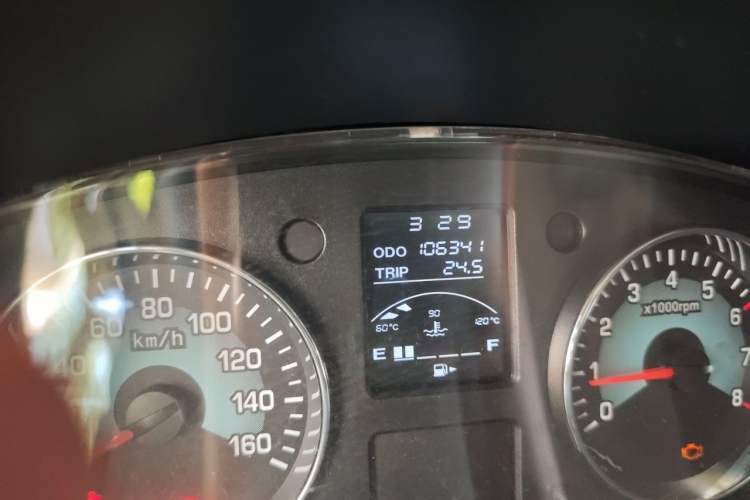 Used Jinbei New Hiace X30L 2019 1.5L Wealth Edition China VI SWC15M Odometer Close Up
