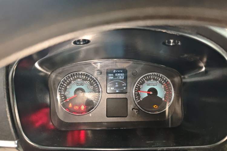 Used Jinbei New Hiace X30L 2019 1.5L Business Edition China VI SWC15M Odometer Close Up