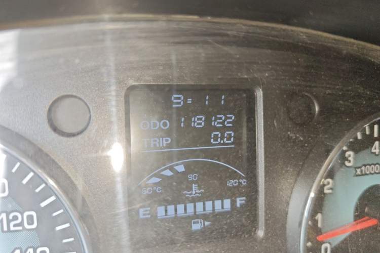 Used Jinbei New Hiace X30L 2019 1.5L Cargo Van Wealth Edition China VI SWC15M Odometer Close Up