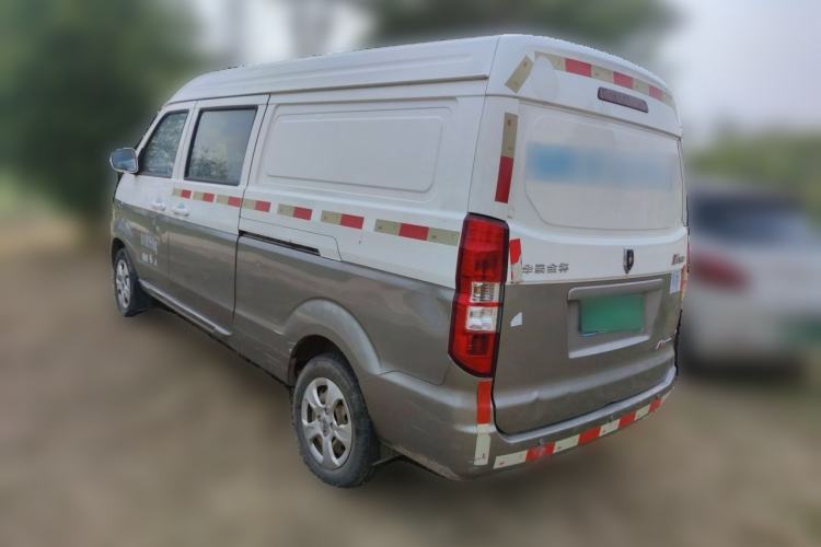Used Jinbei New Hiace X30L  Rear Left 45 Deg