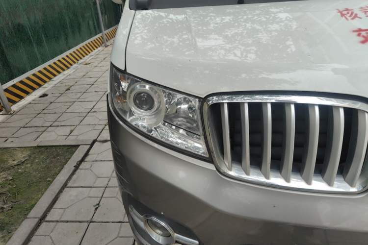 Used Jinbei New Hiace X30L 2019 1.5L Business Edition China VI SWC15M Right Front Headlight