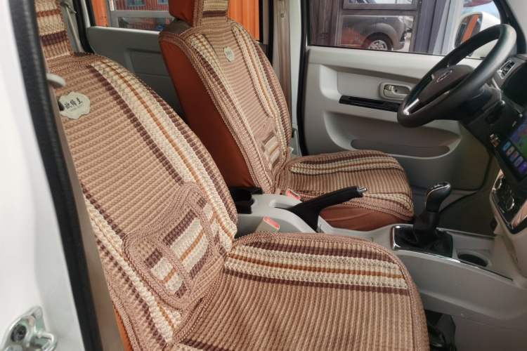 Used Jinbei New Hiace X30L 2019 1.5L Wealth Edition China VI SWC15M Right Front Seat