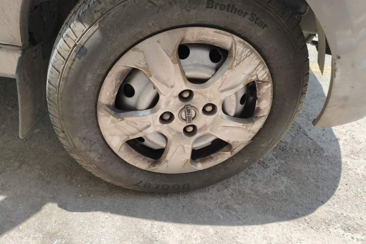 Used Jinbei New Hiace X30L 2019 1.5L Wealth Edition China VI SWC15M Right Front Wheel Hub