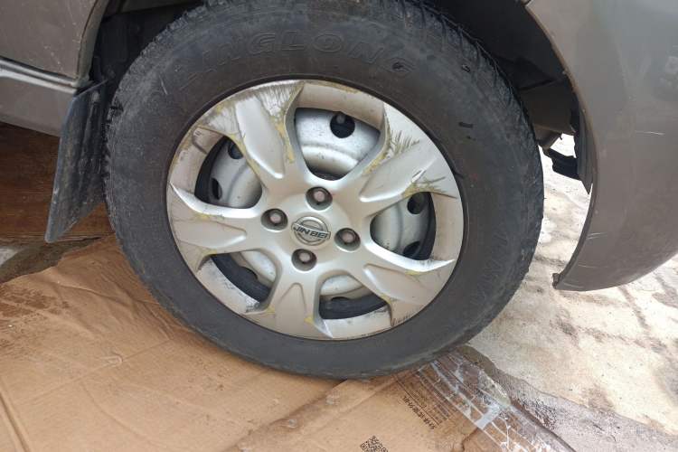 Used Jinbei New Hiace X30L 2019 1.5L Cargo Van Wealth Edition China VI SWC15M Right Front Wheel Hub