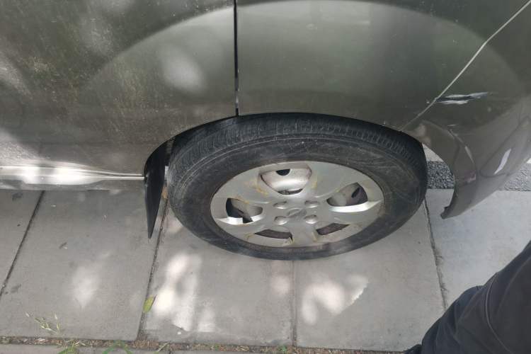 Used Jinbei New Hiace X30L 2019 1.5L Cargo Van Wealth Edition China VI SWC15M Right Front Wheel Hub