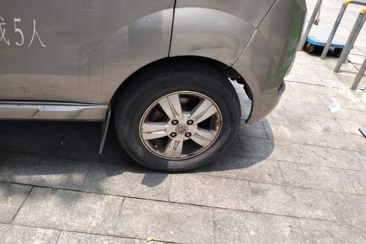 Used Jinbei New Hiace X30L 2019 1.5L Van Business Edition China VI SWC15M Right Front Wheel Hub