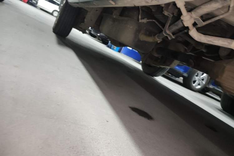 Used Jinbei New Hiace X30L 2019 1.5L Cargo Van Wealth Edition China VI SWC15M Right Side Sill