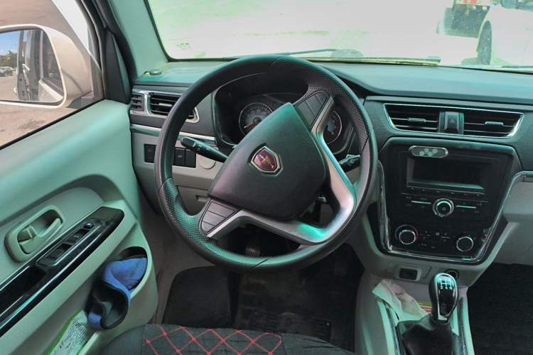 Used Jinbei New Hiace X30L 2019 1.5L Cargo Van Wealth Edition China VI SWC15M Steering Wheel