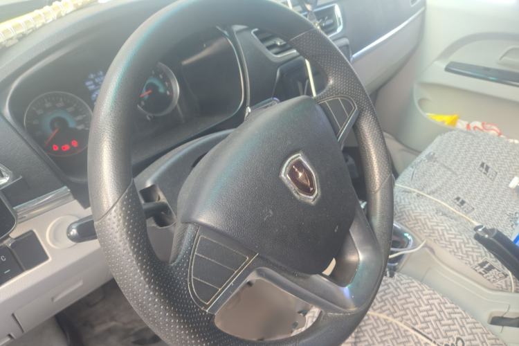 Used Jinbei New Hiace X30L 2019 1.5L Cargo Van Wealth Edition China VI SWC15M Steering Wheel