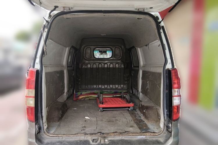 Used Jinbei New Hiace X30L  Trunk