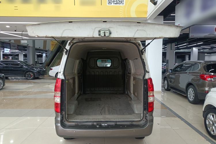Used Jinbei New Hiace X30L 2019 1.5L Cargo Van Wealth Edition China VI SWC15M Trunk