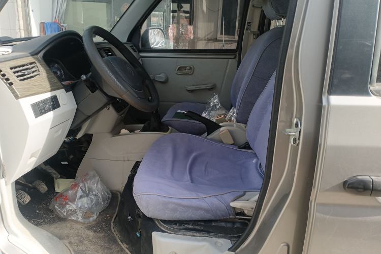 Used Jinbei New Hiace X30L 2019 1.5L Wealth Edition China VI SWC15M Driver Seat