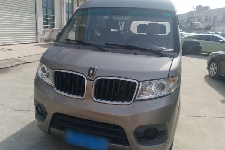 Used Jinbei New Hiace X30L 2019 1.5L Wealth Edition China VI SWC15M Front