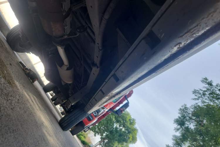 Used Jinbei New Hiace X30L  Chassis Front Left