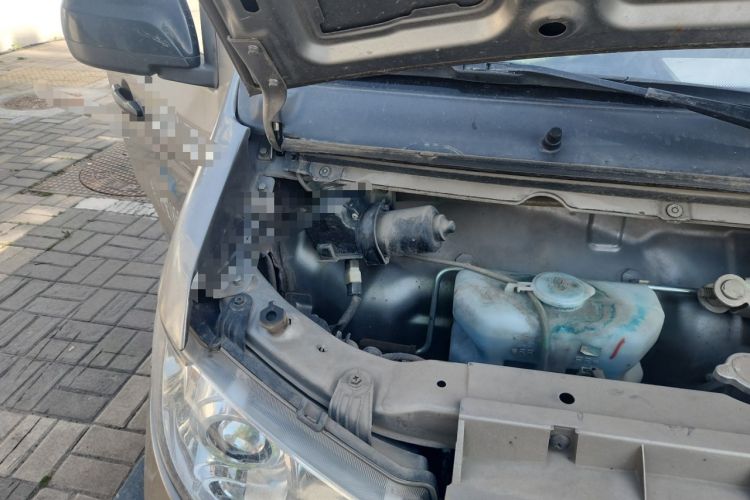 Used Jinbei New Hiace X30L  Engine Bay Right