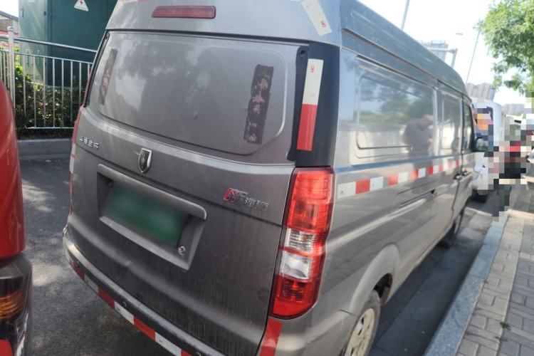 Used Jinbei New Hiace X30L  Rear