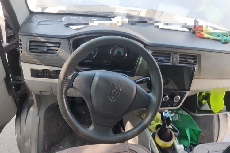 Used Jinbei New Hiace X30L  Steering Wheel
