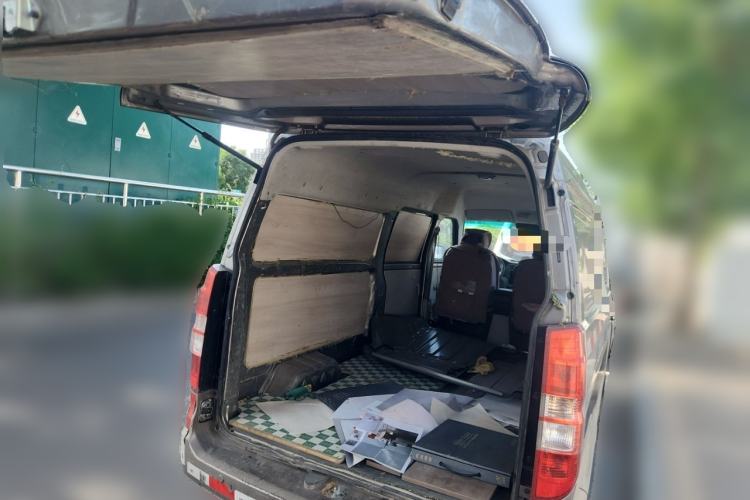 Used Jinbei New Hiace X30L  Trunk