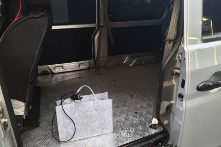 Used Jinbei New Hiace X30L  Left Rear Seat