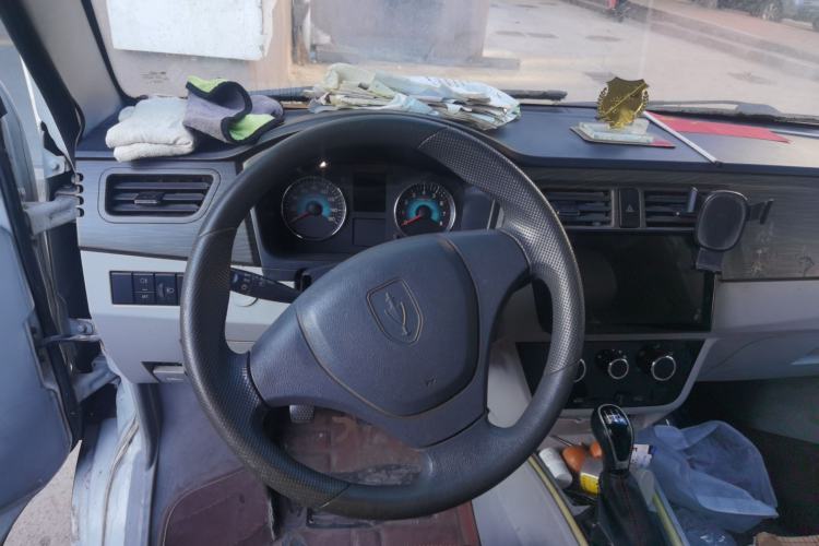 Used Jinbei New Hiace X30L  Steering Wheel