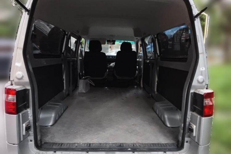 Used Jinbei New Hiace X30L  Trunk