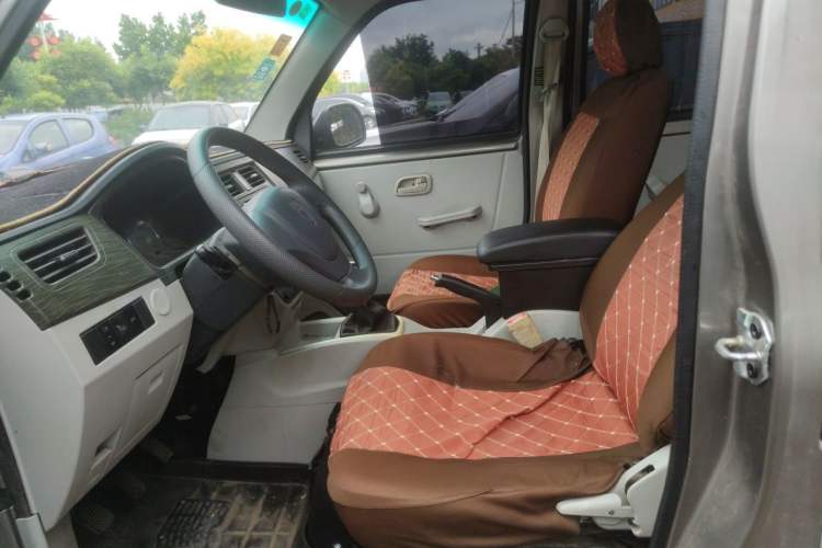 Used Jinbei New Hiace X30L 2021 1.5L Wealth Central Air Conditioning Version Coach China VI Standard SWC15M Left Front Seat