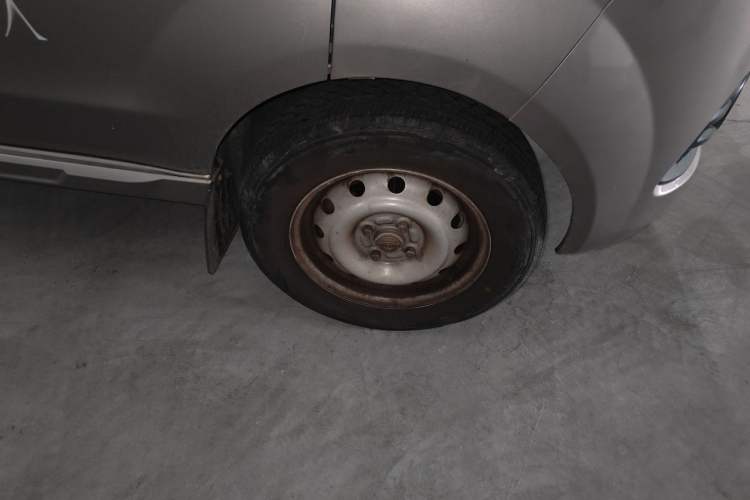 Used Jinbei New Hiace X30L 2021 1.5L Wealth Central Air Conditioning Version Coach China VI Standard SWC15M Right Front Wheel Hub