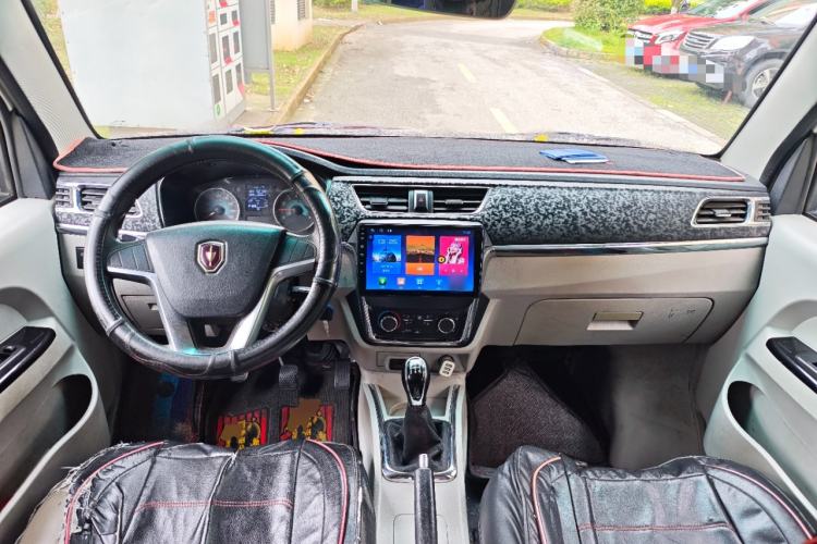 Used Jinbei New Hiace X30L 2021 1.5L Wealth Central Air Conditioning Version Coach China VI Standard SWC15M Center Console