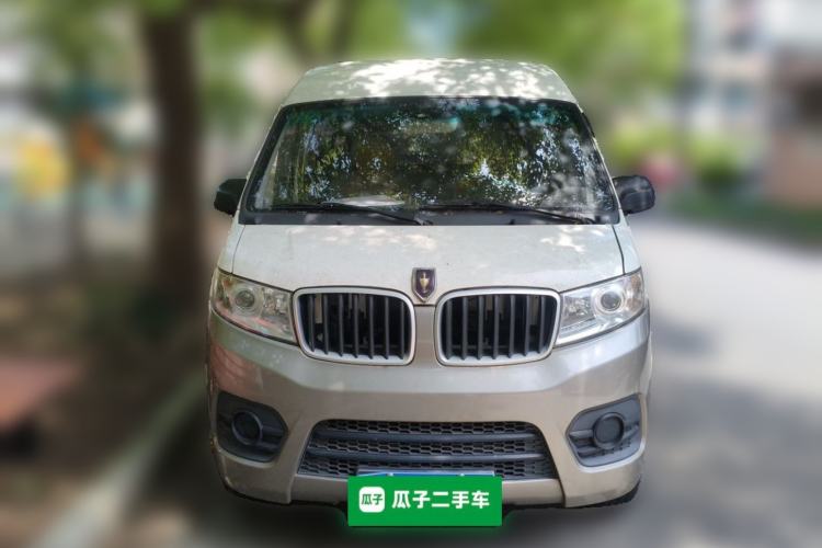 Used Jinbei New Hiace X30L 2021 1.5L Wealth Edition Bus Non-Air-Conditioned China VI Standard SWC15M Front