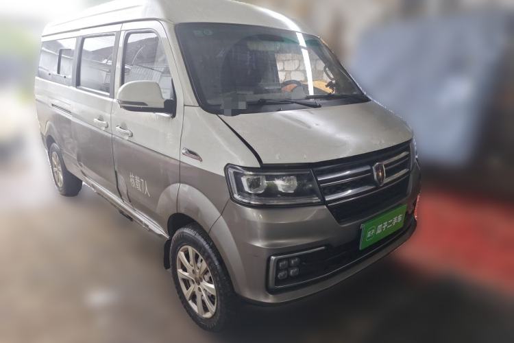 Used Jinbei New Hiace X30L 2021 1.5L Wealth Central Air Conditioning Edition Van China VI Standard SWC15M Front Right 45 Deg