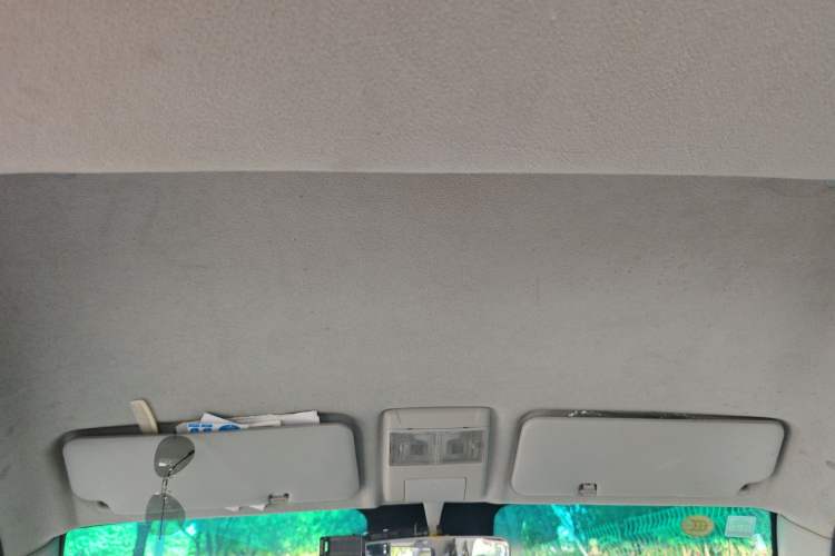 Used Jinbei New Hiace X30L 2021 1.5L Business Central Air-Conditioned Coach China VI Standard SWC15M Headliner