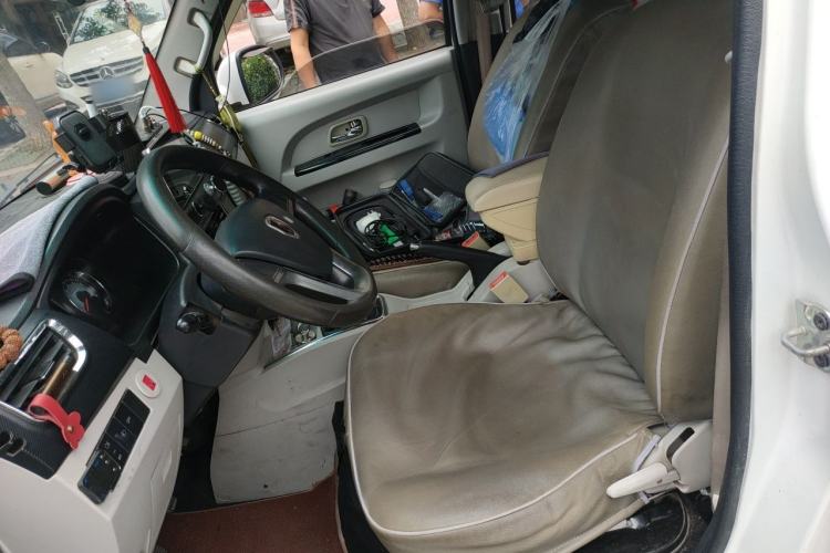 Used Jinbei New Hiace X30L 2021 1.5L Business Central Air-Conditioned Coach China VI Standard SWC15M Left Front Seat