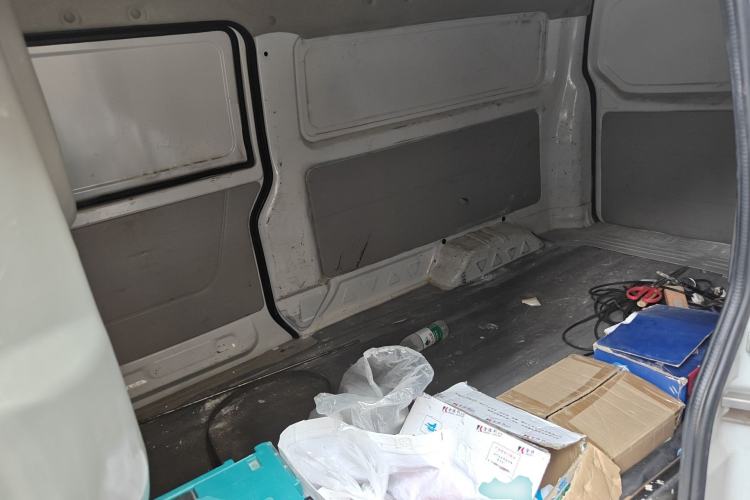 Used Jinbei New Hiace X30L 2021 1.5L Business Van Non-Air-Conditioned Version China VI Standard SWC15M Left Rear Seat