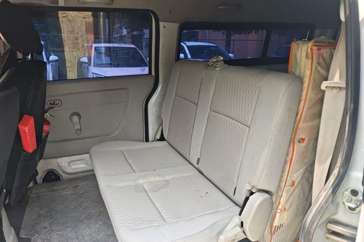 Used Jinbei New Hiace X30L 2021 1.5L Wealth Central Air Conditioning Version Coach China VI Standard SWC15M Left Rear Seat
