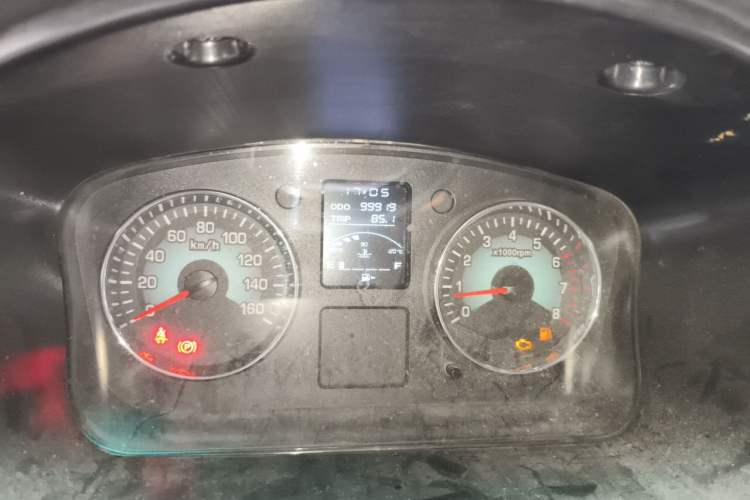 Used Jinbei New Hiace X30L 2021 1.5L Wealth Edition Bus Non-Air-Conditioned China VI Standard SWC15M Odometer Close Up