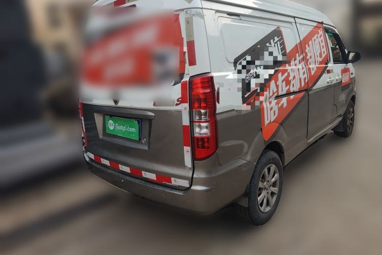 Used Jinbei New Hiace X30L  Rear Right 45 Deg