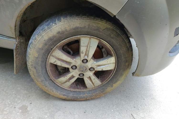 Used Jinbei New Hiace X30L 2021 1.5L Business Central Air-Conditioned Coach China VI Standard SWC15M Right Front Wheel Hub