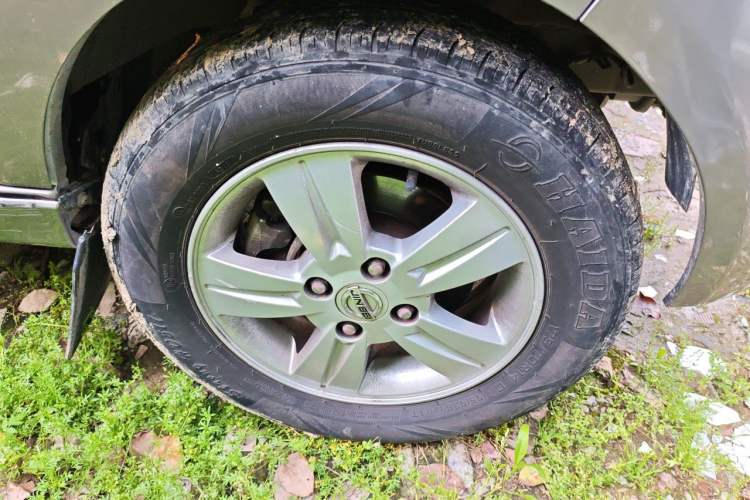 Used Jinbei New Hiace X30L 2021 1.5L Business Central Air-Conditioned Coach China VI Standard SWC15M Right Front Wheel Hub