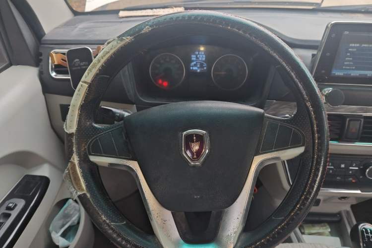 Used Jinbei New Hiace X30L 2021 1.5L Wealth Central Air Conditioning Edition Van China VI Standard SWC15M Steering Wheel