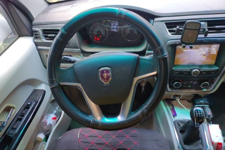 Used Jinbei New Hiace X30L 2021 1.5L Business Central Air-Conditioned Coach China VI Standard SWC15M Steering Wheel