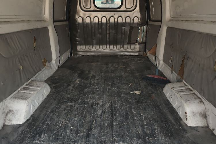 Used Jinbei New Hiace X30L  Trunk