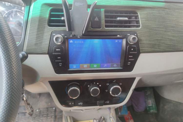 Used Jinbei New Hiace X30L 2021 1.5L Wealth Central Air Conditioning Version Coach China VI Standard SWC15M Audio And AC Panel