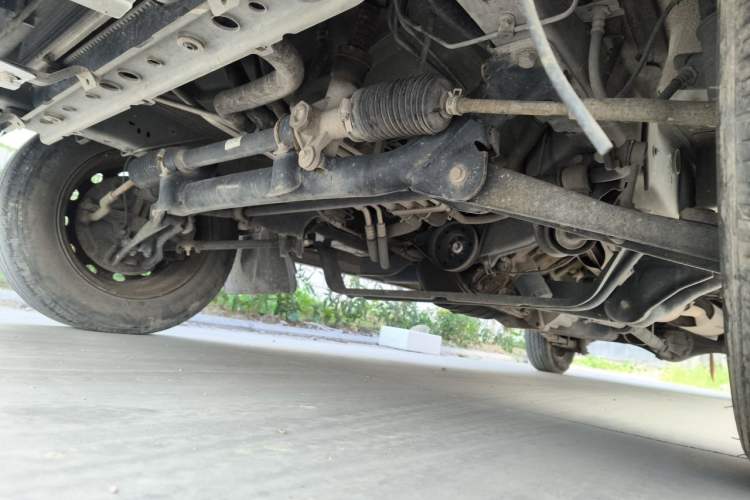 Used Jinbei New Hiace X30L 2021 1.5L Wealth Edition Bus Non-Air-Conditioned China VI Standard SWC15M Chassis Front Left