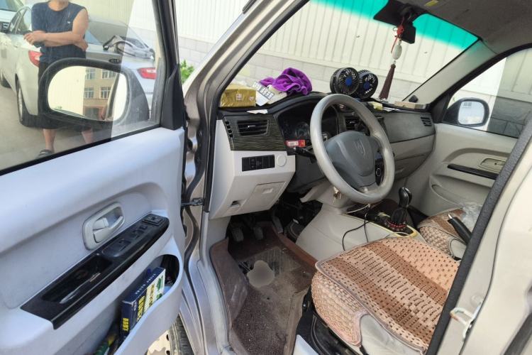 Used Jinbei New Hiace X30L 2021 1.5L Wealth Edition Bus Non-Air-Conditioned China VI Standard SWC15M Driver Seat