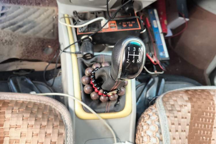 Used Jinbei New Hiace X30L 2021 1.5L Wealth Edition Bus Non-Air-Conditioned China VI Standard SWC15M Gear Lever