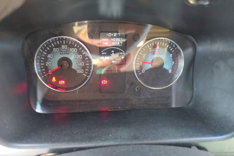Used Jinbei New Hiace X30L 2021 1.5L Wealth Van Non-Air-Conditioned Version China VI Standard SWC15M Instrument Cluster
