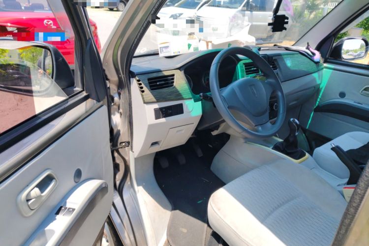 Used Jinbei New Hiace X30L 2021 1.5L Wealth Edition Bus Non-Air-Conditioned China VI Standard SWC15M Interior 3