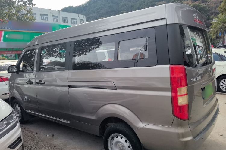 Used Jinbei New Hiace X30L 2021 1.5L Wealth Edition Bus Non-Air-Conditioned China VI Standard SWC15M Left Side
